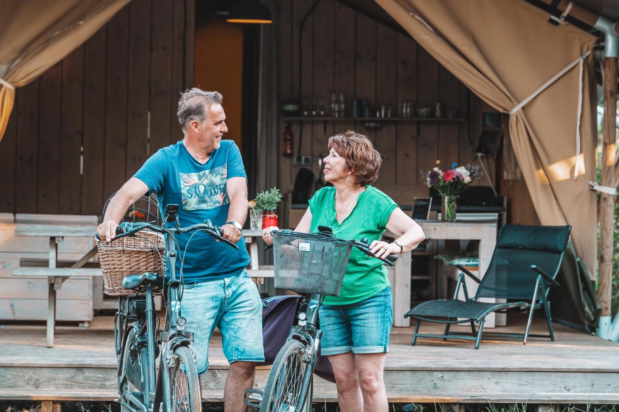 Glamping Holten Luxe Safaritent 1 ภายนอก รูปภาพ
